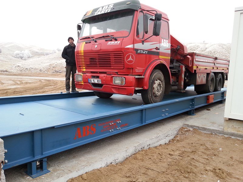 D model (Polad tərəzi)